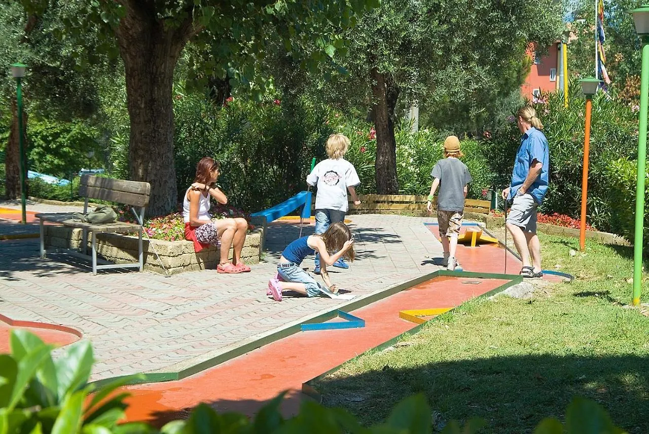 Campingplatz Hotel Casa Mobile - Cisano San Vito **** Calmasino