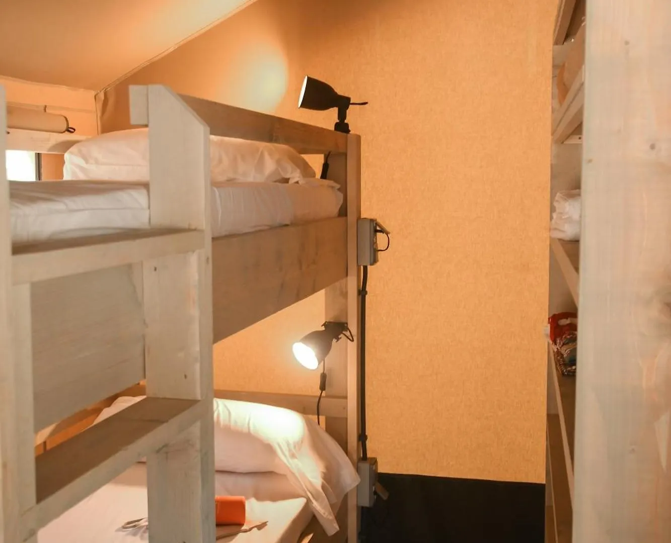 Campsite Casa Mobile - Cisano San Vito **** Hotel Calmasino